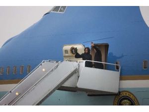 Obama, Bush Ve Clinton Aynı Uçakta