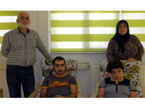 Yıllar Sonra Yürüdüler