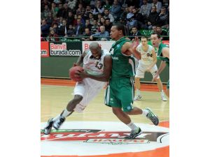 Banvit Evinde Kazanmak İstiyor