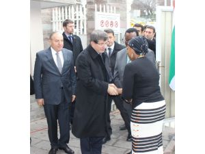 Dışişleri Bakanı Ahmet Davutoğlu: