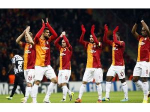 Galatasaray Uefa’yı Garantiledi