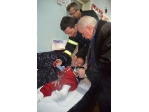 Nefesi İle Hayat Verdiği Emirhan’ı Ziyaret Etti