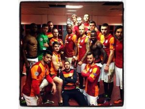 Galatasaray’dan Fenerbahçe’ye Pozlu Gönderme