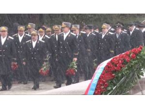 Haydar Aliyev Anılıyor