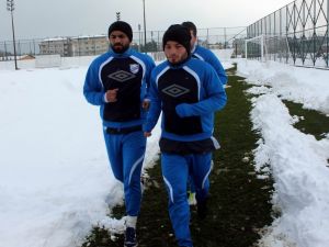 Orduspor Kar Altında Bucaspor Maçına Hazırlanıyor