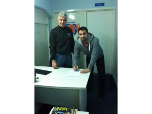 Best Balıkesir Basketbol Kulübü, Sezgin Erişi Renklerine Bağladı