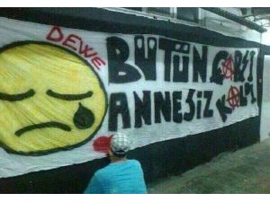Bütün Çarşı Annesiz Kaldı