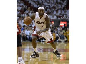 Enes, Lebron’a Direnemedi