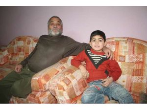 Böbrek Bekleyen Azat’ın Yürek Burkan Dramı