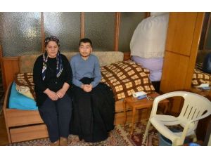 Yeniden Görebilmek İstiyor