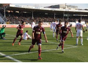 Yeni Hedef Timsah