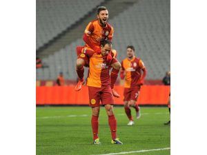 Aslan Mutluluktan 4 Köşe