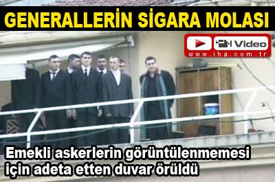 Generallerin sigara molası 