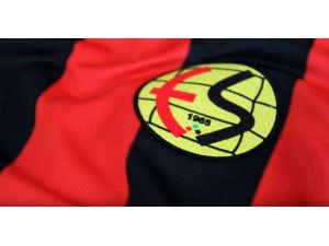 Eskişehirspor’de Flaş Ayrılık