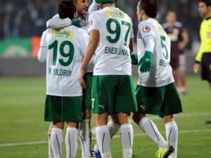 Enes Ünal’a Konuşma Yasağı