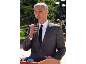 Koltuğa Hizmet İçin Oturduk, Kalkmak İçin Değil