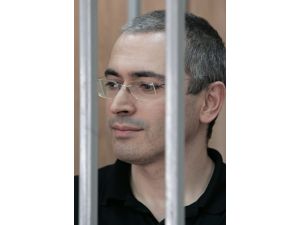Putin, Muhaliflerinden Olan Cezaevindeki İşadamı Hodorkovski’yi Affetti