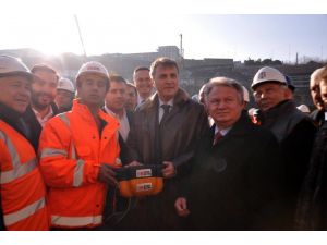 Vodafone Arena Stadına İlk Harç Döküldü