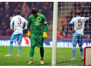 Fırtına Deplasmanda Esmiyor