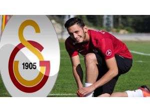 Ben Galatasaraylıyım Kalbim Sarı Kırmızı Atıyor