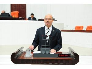 Öztürk, 2014 Bütçesini Değerlendirdi