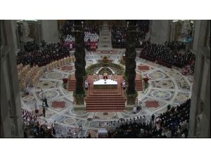 Vatikan’da Noel Ayini