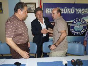 Adana Demirspor Teknik Direktörü Güneş İstifa Etti