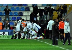 Emenike Unutamadığı Golü Açıkladı