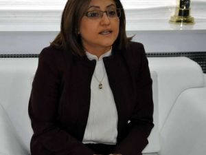 Helallik İstedi, Başarılar Diledi