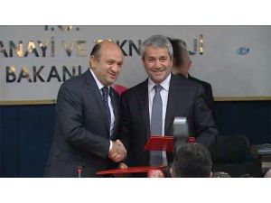 Nihat Ergün Görevini Devretti