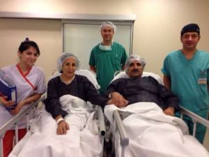 33 Yıldır Ayrılmayan Eller Ameliyatta Da Ayrılmadı