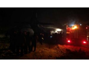 Rusya’da Uçak Düştü