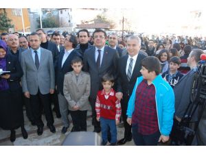 Ekonomi Bakanı Zeybekci Denizli’de