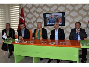 Ab Bakanı Çavuşoğlu Alanya’da Baba Ocağını Ziyaret Etti