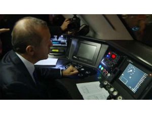 Erdoğan Makinist Koltuğuna Oturdu