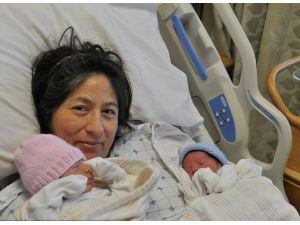 İkizlerin Biri 2013, Diğeri 2014 Doğumlu