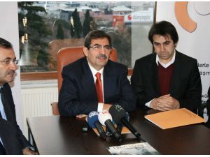 Bakan İdris Güllüce, “En Büyük Projem” Dediği Derneği Ziyaret Etti