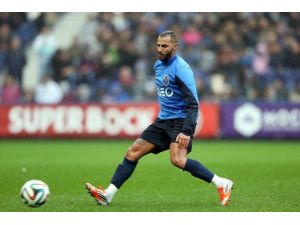 Quaresma Evine Döndü