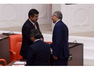 Yeni İçişleri Bakanı Yemin Etti