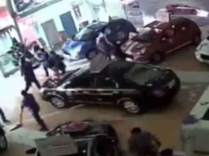 Böyle Baskın Görülmedi