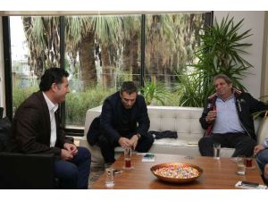 Ersun Yanal’ın Yanındaki İsim F.bahçelileri Kızdıracak