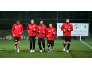Eskişehirsporun Antalya Kampı Başladı