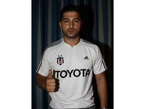 Beşiktaşlı Oyuncu Bıçaklandı