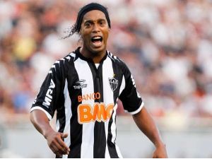 Ronaldinho Beşiktaş’ta Gibi