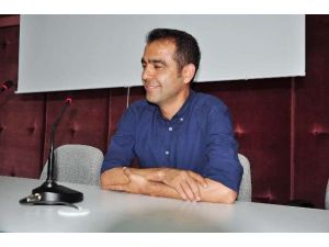 Şok İstifa, Düdüğünü Astı