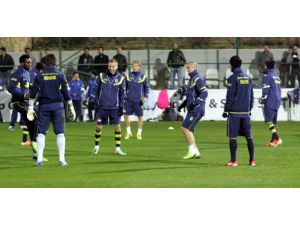 Fenerbahçe İkinci Yarı Hazırlıklarını Antalyada Sürdürüyor