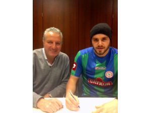 Çaykur Rizespor’da Aykut Akgün Transferi Gerçekleşti