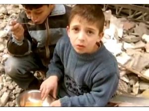 Suriyeli Çocuklar Açlıkla Mücadele Ediyor