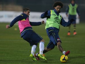 Fenerbahçe, İkinci Yarı Hazırlıklarını Sürdürüyor