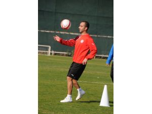 Medical Park Antalyaspor, İkinci Yarı Hazırlıklarını Sürdürüyor